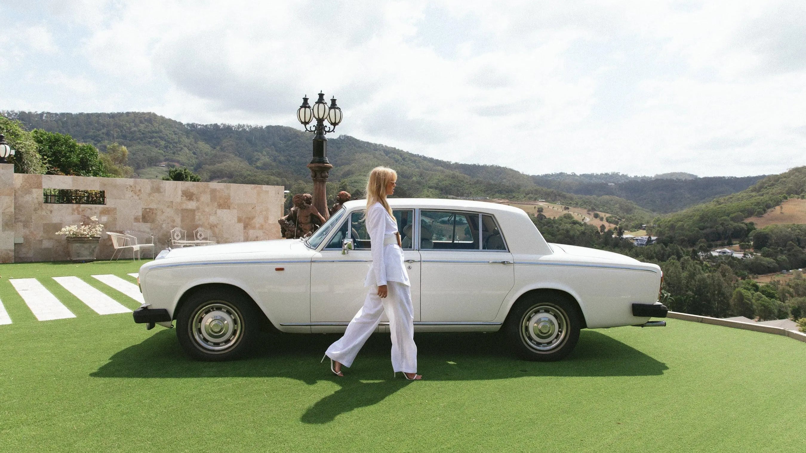 BEHIND THE SCENES | CALIE SS 19 / 20