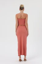 Paige Knit Bandeau Melon - Isabelle Quinn
